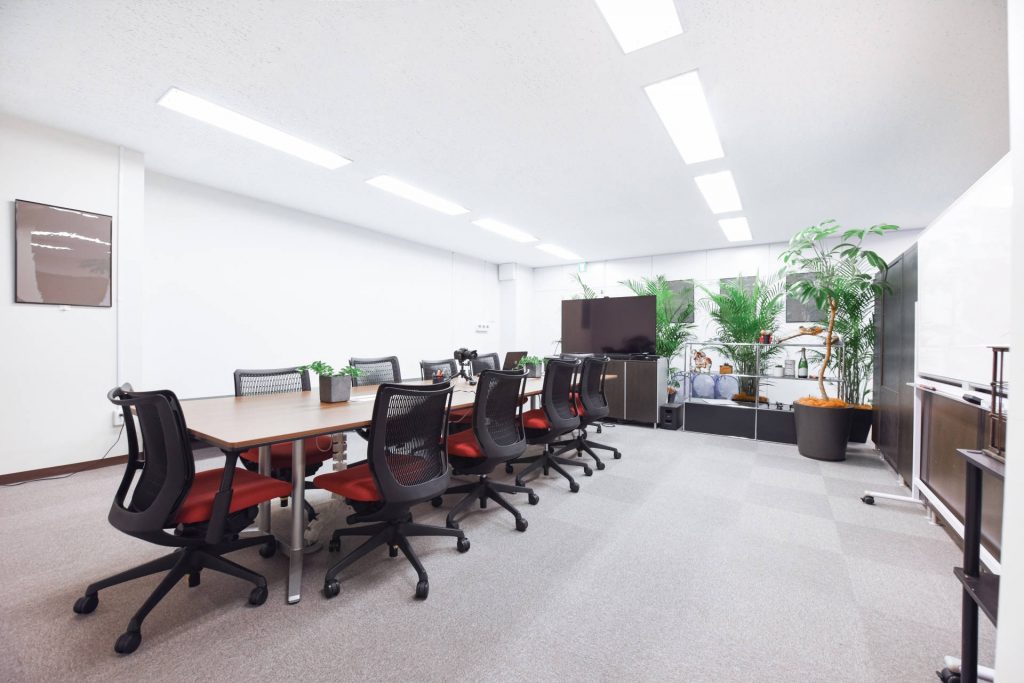 会議を効率化させるための10の手法と改善施策 | Senses Lab. | アイキャッチ画像